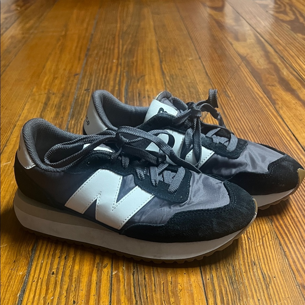 New Balance Black and White Sneakers
